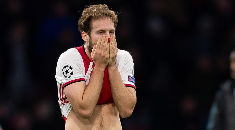 Ajax Defender Daley Blind Diagnosed With Heart Condition Supersport