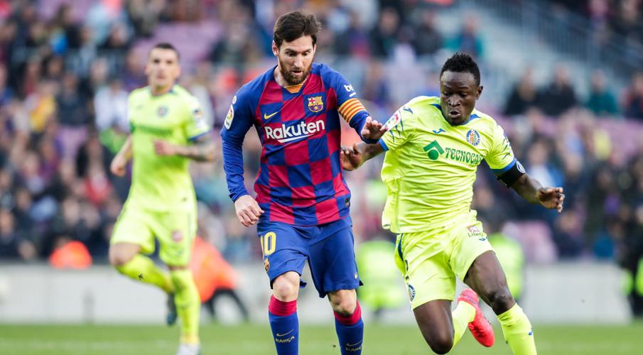 Barca deny criticising players on social media
