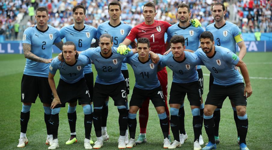Uruguayan football federation lays off 400, including coach Tabarez