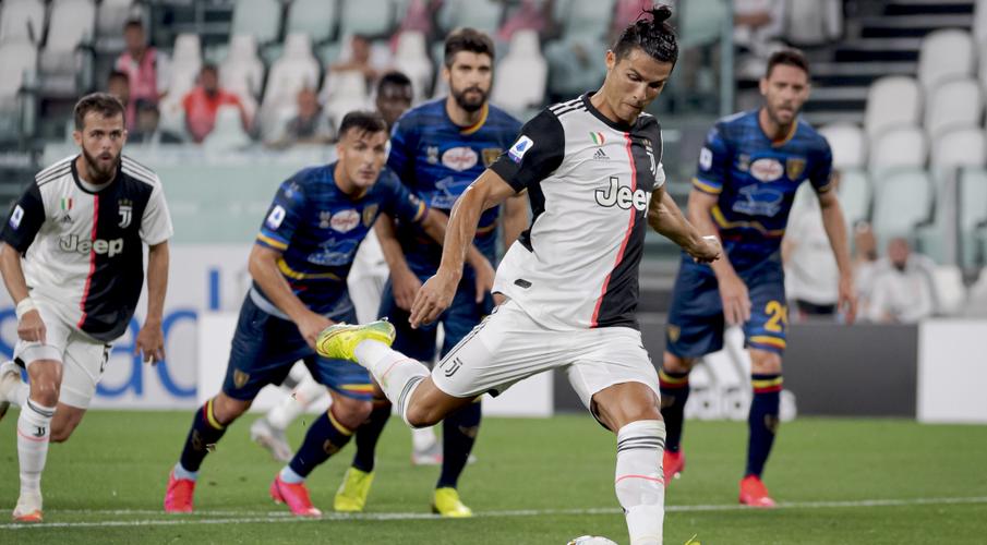 Ronaldo runs riot as Juventus crush 10-man Lecce