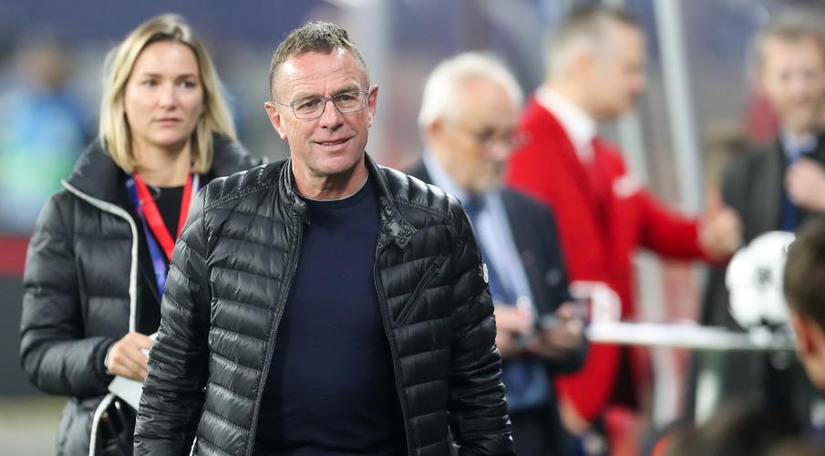 Diễn đàn rao vặt tổng hợp: Rangnick chuyển đến Milan là tắt Ralf-Rangnick-190823-LooksOn-G-1050