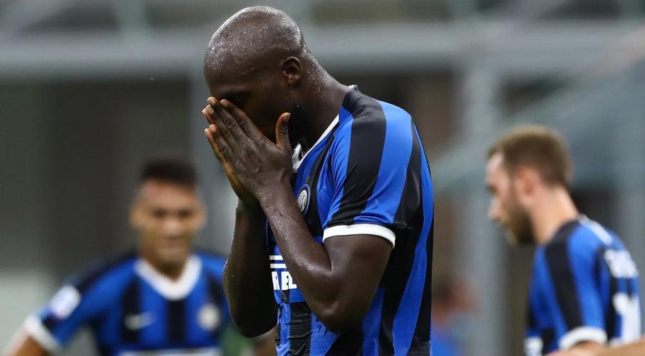 Inter stalemate leaves Juve free to make it nine in a row