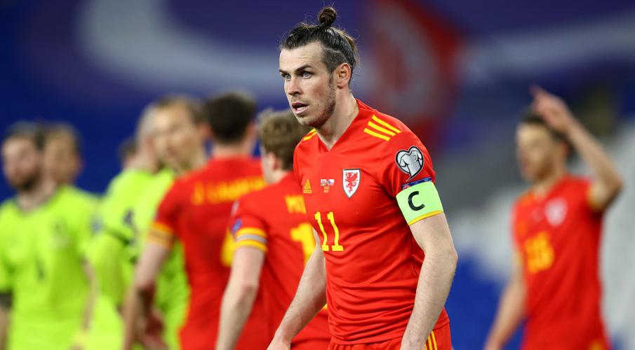 Bale praises caretaker boss after 'massive win' over Czechs