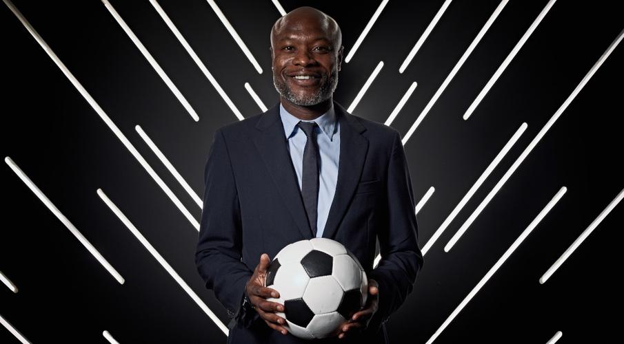 Ex-French international Gallas takes coaching job in Hungary